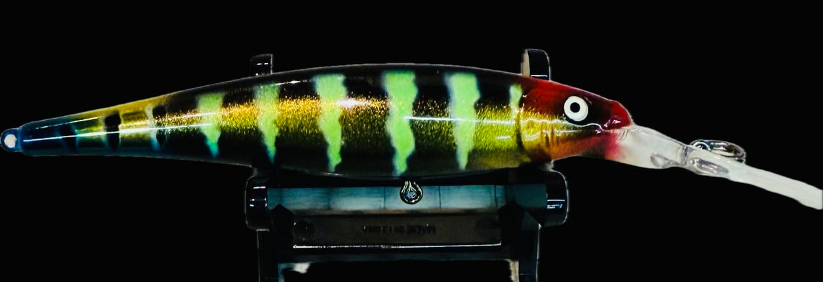Flicker Minnow 9 - eye seeker image